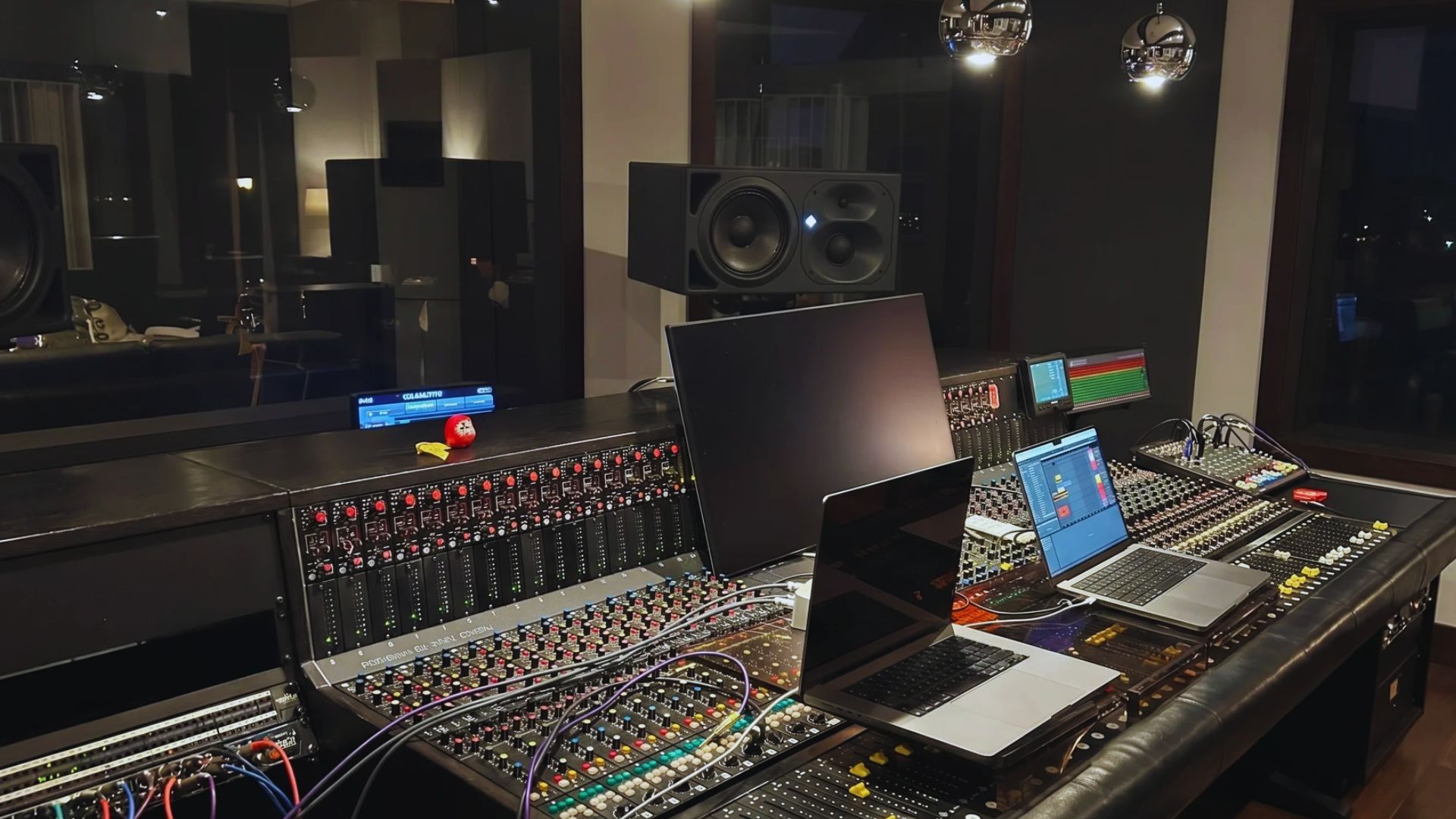 Musik- und Voice-Produktion — Studio-Setup